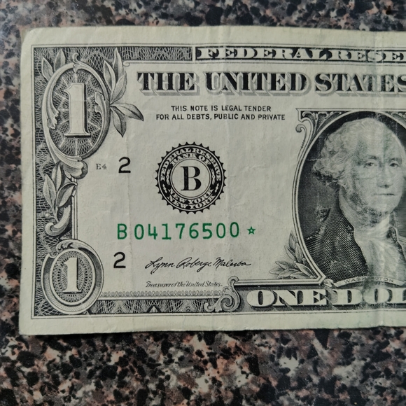 United States Replacement Note(Star Note) Fancy Seral Numbered 2 Part Straight - Picture 2 of 6